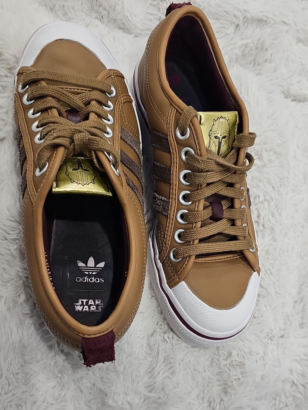 adidas Women Size   9 Tan & White Star Wars Collector Sneakers